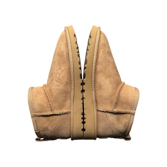 UGG Classic Ultra Mini Chestnut Boots Women’s 8 - Picture 2 of 4